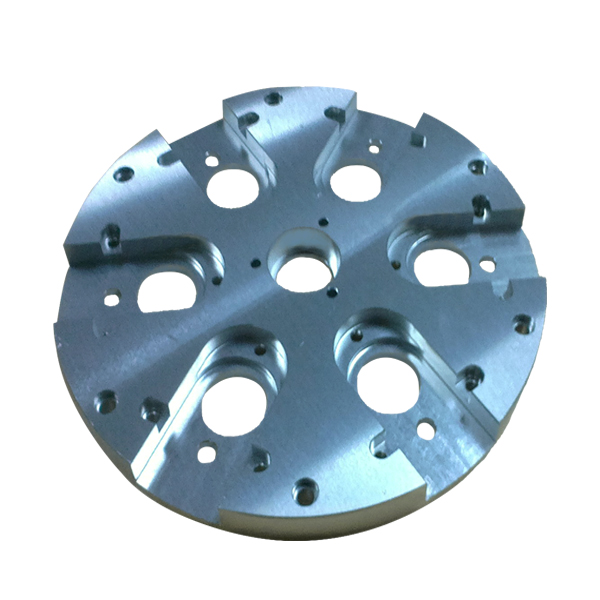 Alat untuk pemesinan aluminium